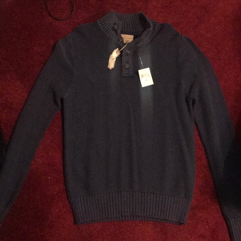 NWT Men’s Blue Lucky Brand Sweater Medium